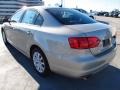 Moonrock Silver Metallic - Jetta SE Sedan Photo No. 4