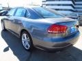 Platinum Gray Metallic - Passat 1.8T SE Photo No. 4