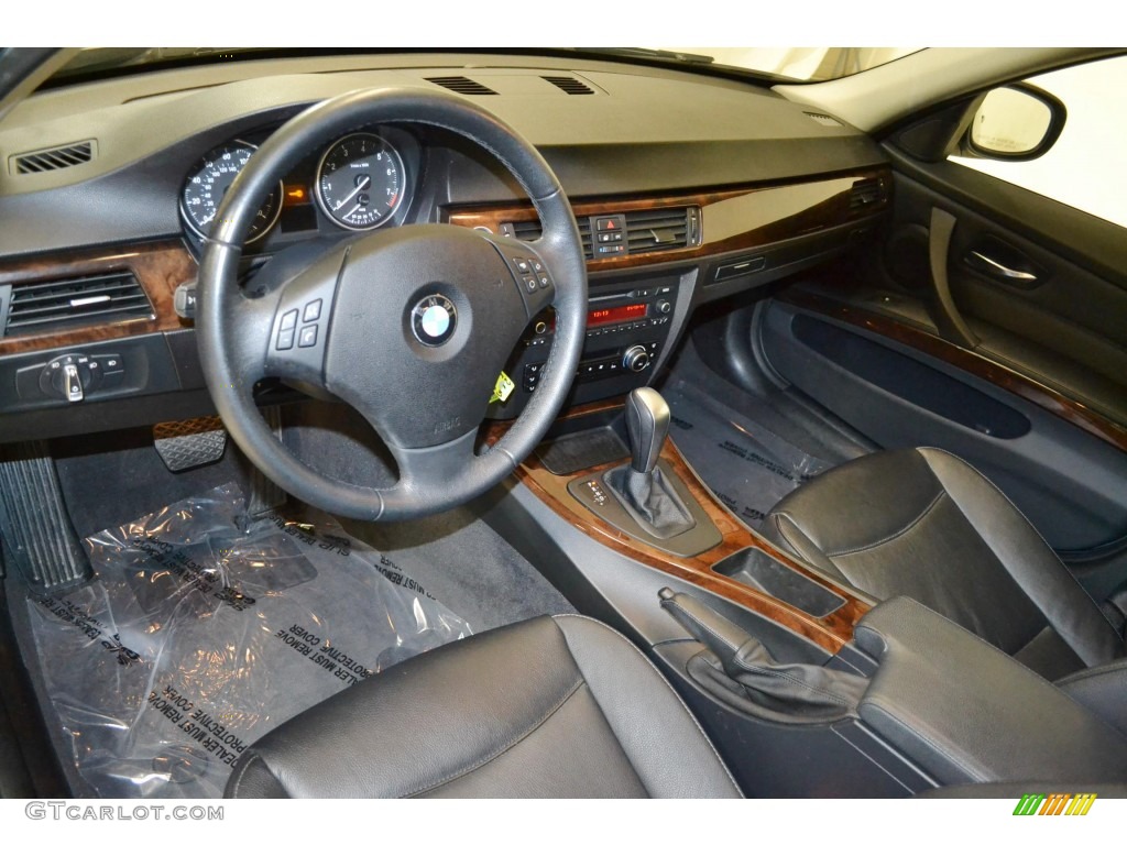Black Interior 2011 BMW 3 Series 328i Sedan Photo #89705127