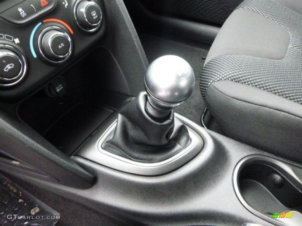 2014 Dodge Dart SE 6 Speed Manual Transmission Photo #89712670