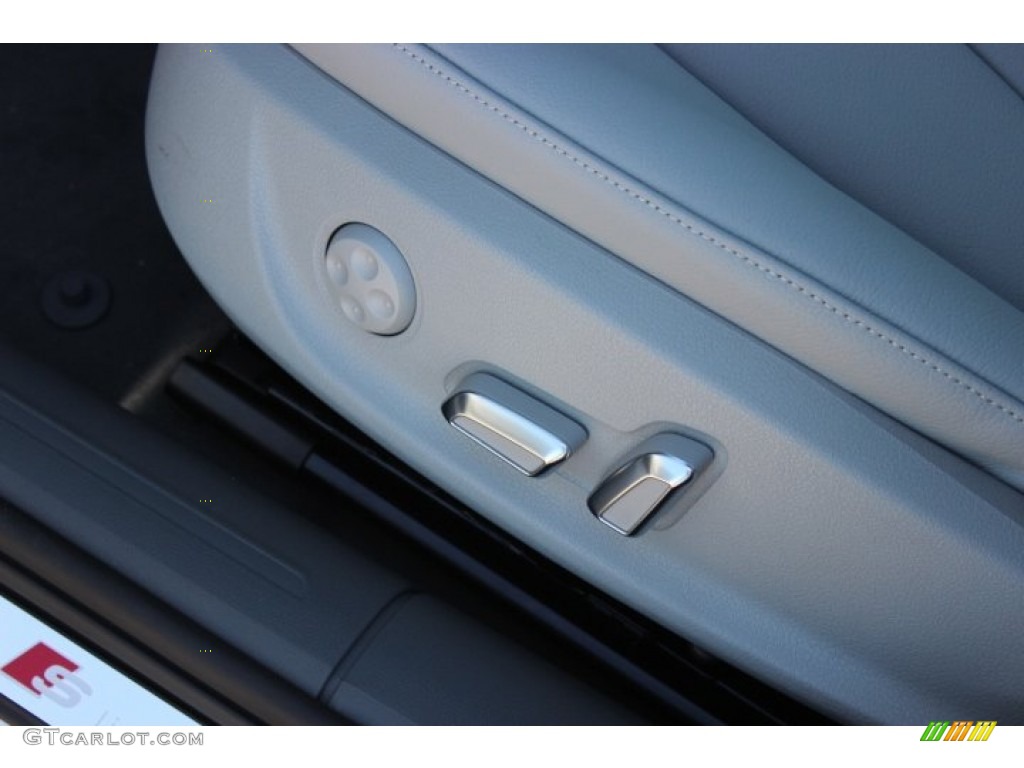 2014 A4 2.0T Sedan - Ice Silver Metallic / Titanium Grey photo #13