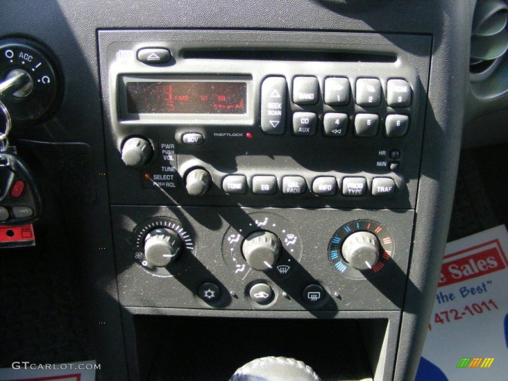 2004 Pontiac Grand Prix GT Sedan Controls Photo #89722819
