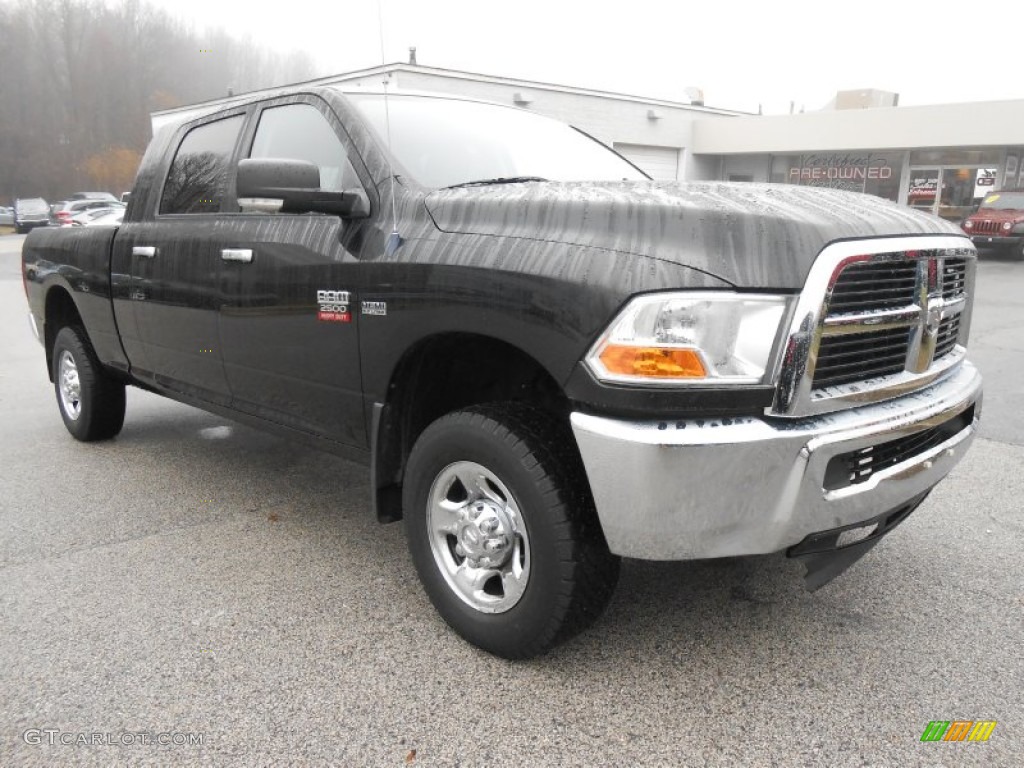 2011 Ram 2500 HD SLT Mega Cab 4x4 - Brilliant Black Crystal Pearl / Dark Slate/Medium Graystone photo #3