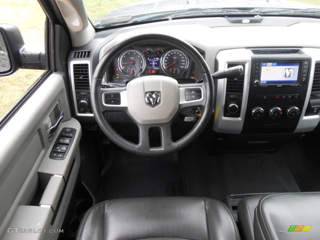 2011 Ram 2500 HD SLT Mega Cab 4x4 - Brilliant Black Crystal Pearl / Dark Slate/Medium Graystone photo #19