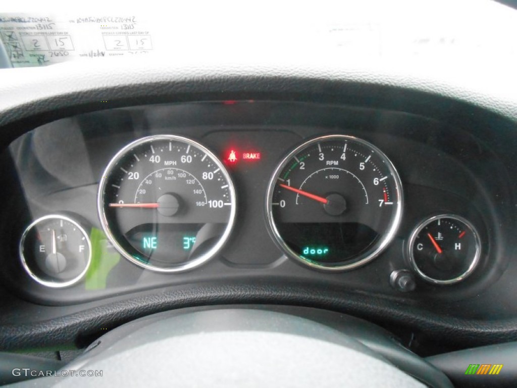 2012 Wrangler Sport 4x4 - Gecko Green / Black photo #22