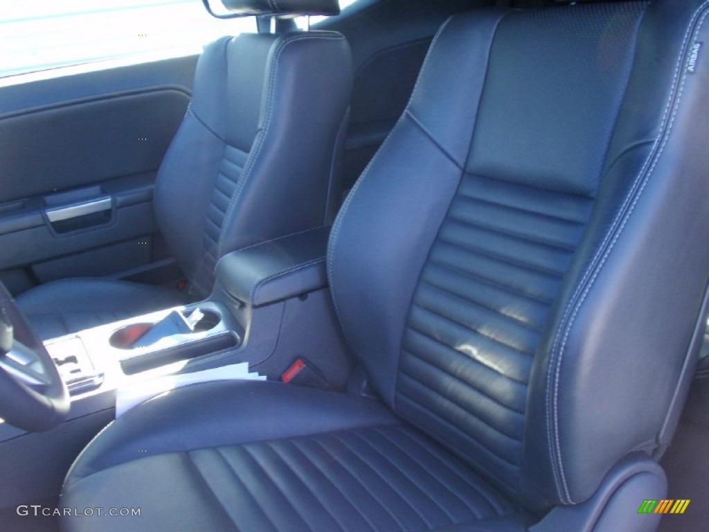 2013 Challenger R/T Plus - Bright White / Dark Slate Gray photo #30