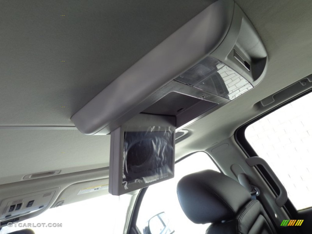 2014 Cadillac Escalade ESV Premium AWD Entertainment System Photo #89730835