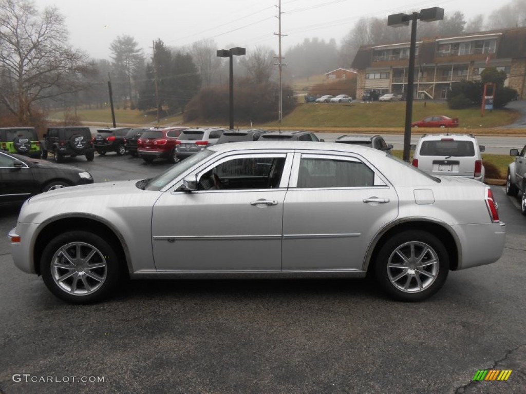 Bright Silver Metallic 2010 Chrysler 300 C HEMI AWD Exterior Photo #89731294