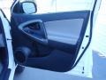 Super White - RAV4 I4 Photo No. 22