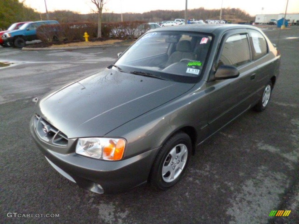 2002 Accent L Coupe - Charcoal Gray / Gray photo #3