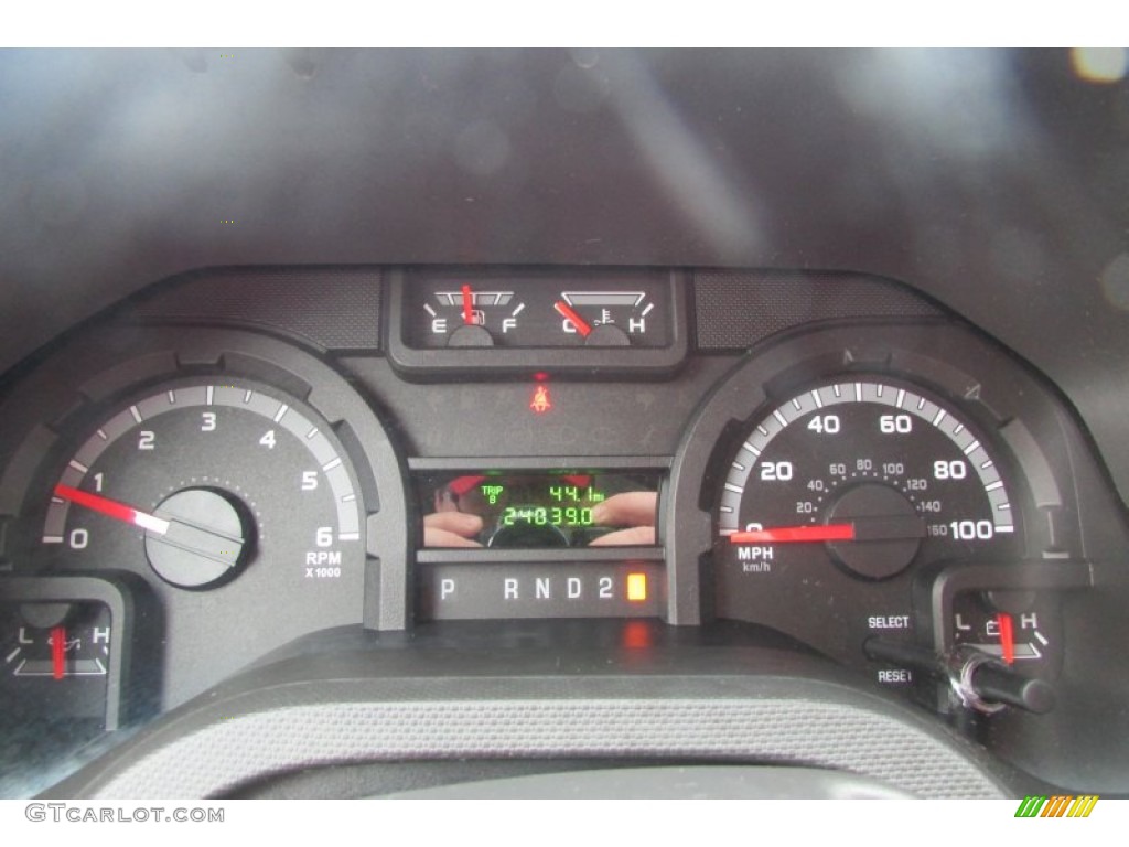 2013 Ford E Series Van E250 Cargo Gauges Photo #89736694