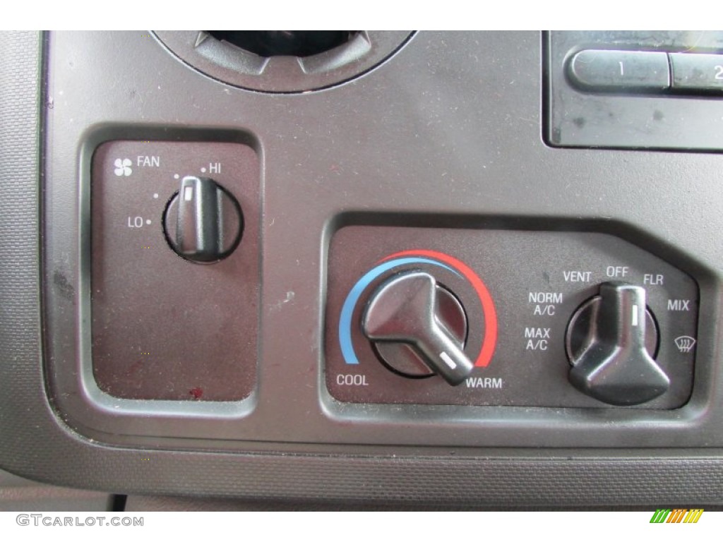 2013 Ford E Series Van E250 Cargo Controls Photo #89736827