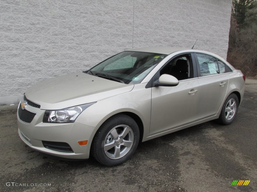 2014 Cruze LT - Champagne Silver Metallic / Jet Black photo #1