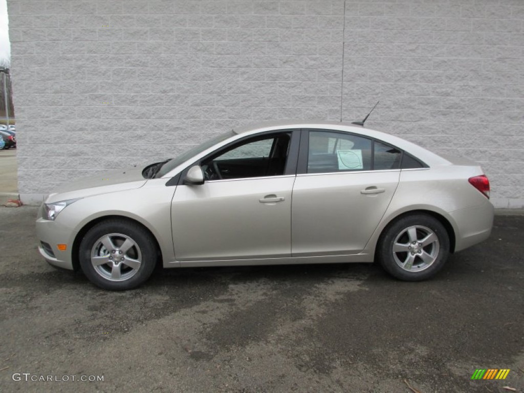 2014 Cruze LT - Champagne Silver Metallic / Jet Black photo #2