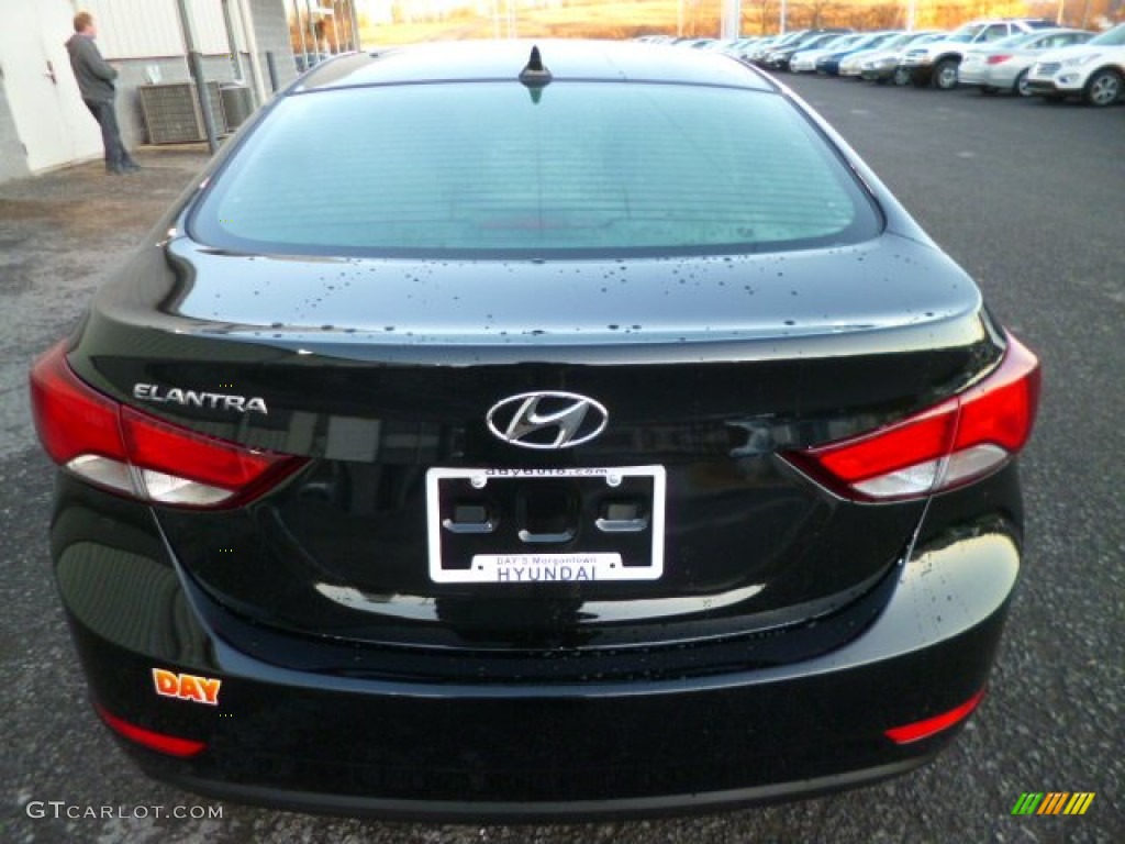 2014 Elantra SE Sedan - Black / Gray photo #6