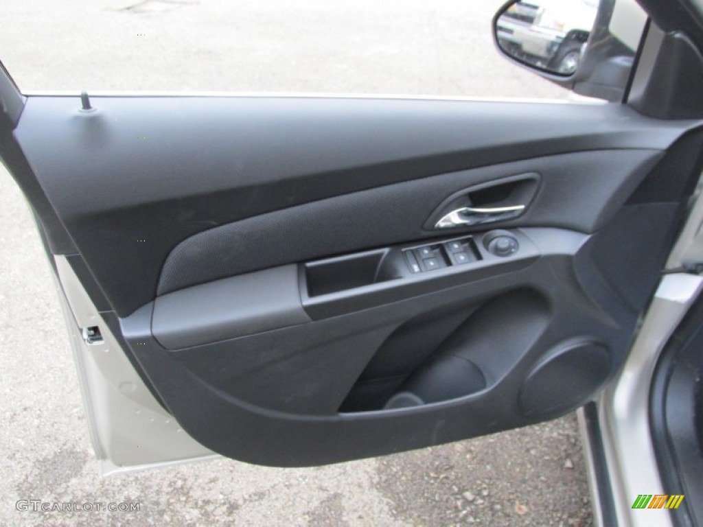 2014 Cruze LT - Champagne Silver Metallic / Jet Black photo #10