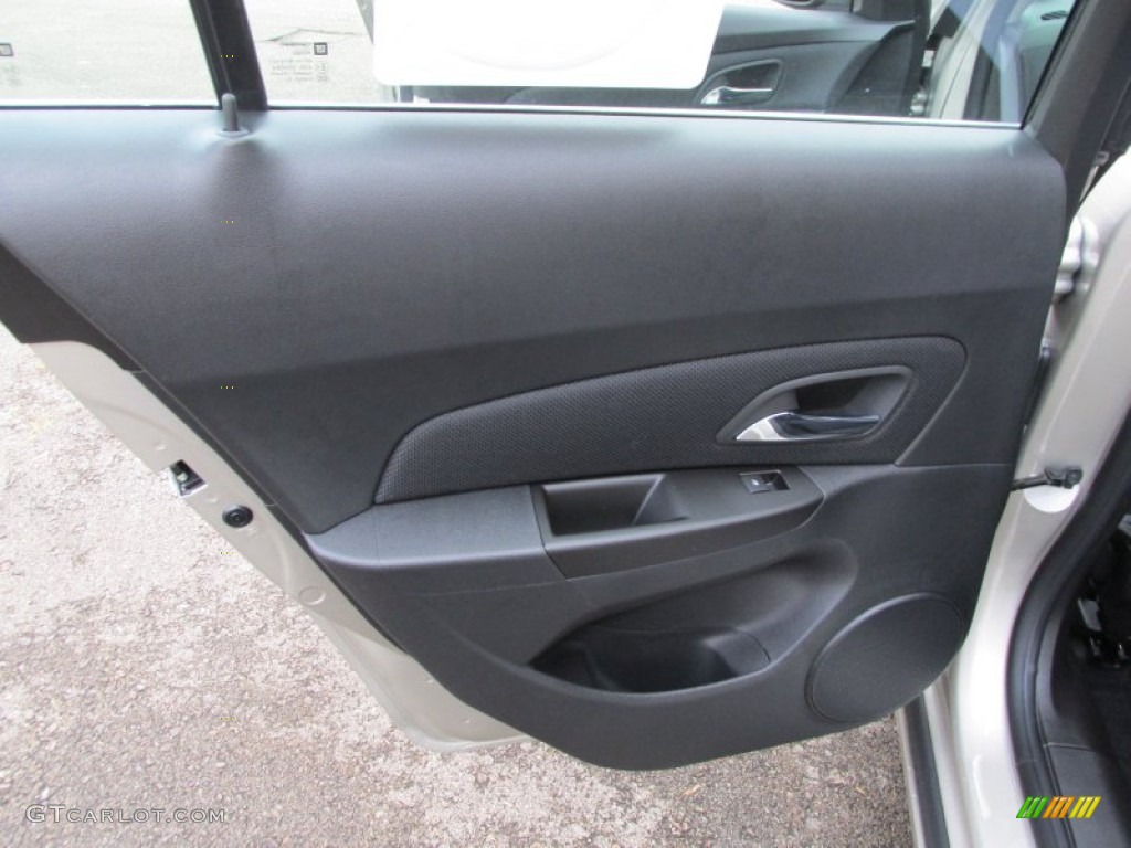 2014 Cruze LT - Champagne Silver Metallic / Jet Black photo #13