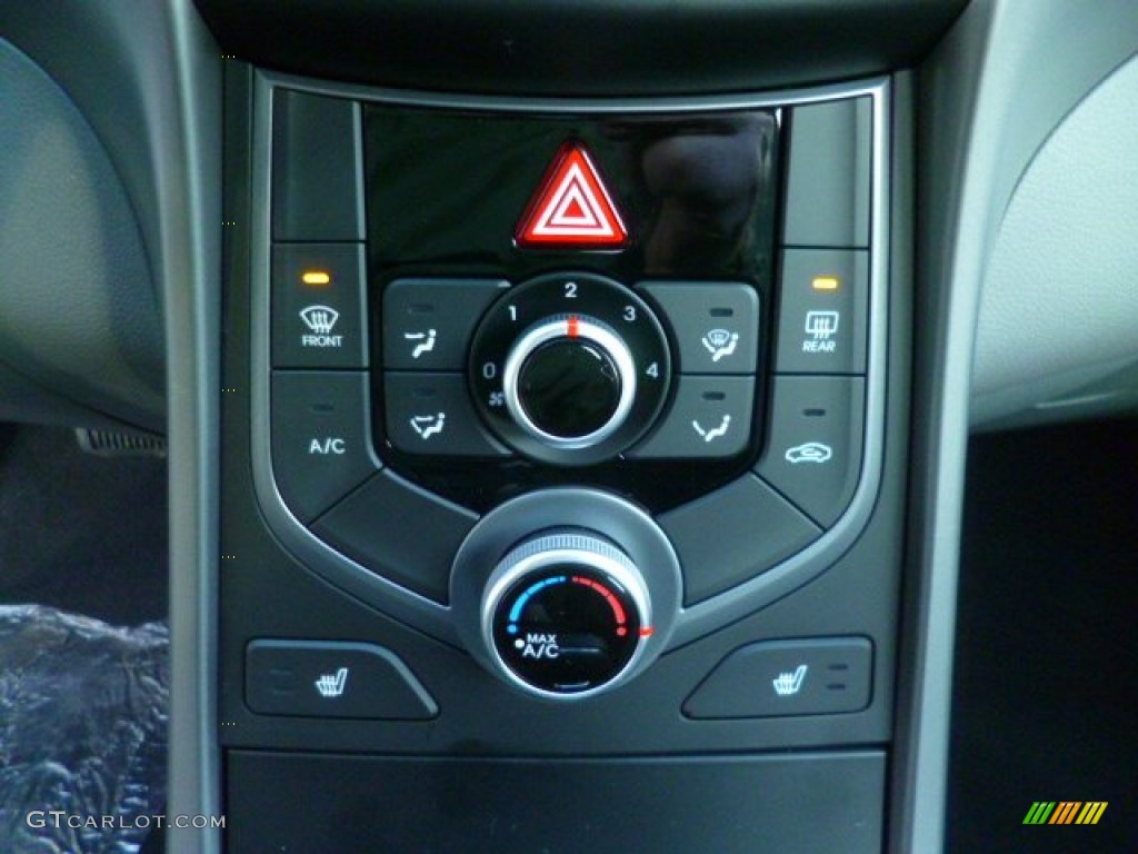 2014 Elantra SE Sedan - Black / Gray photo #18
