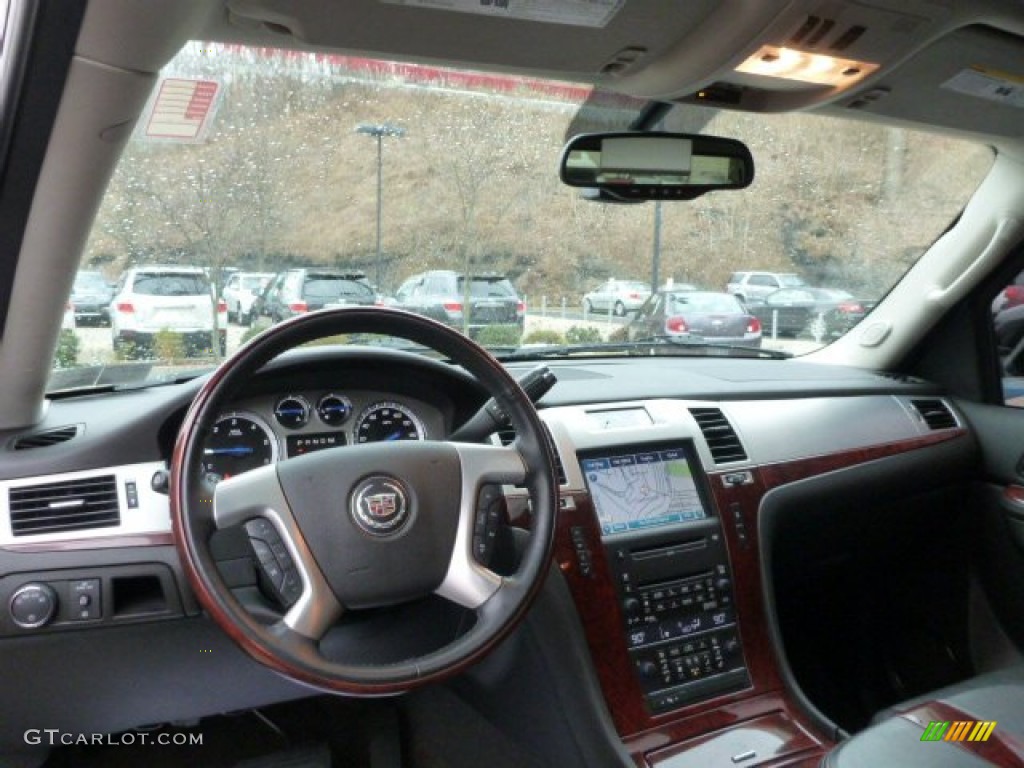 2010 Escalade Luxury AWD - Black Ice / Ebony photo #6