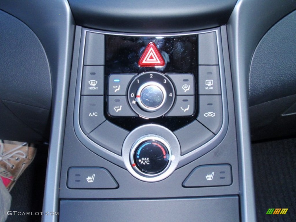 2014 Hyundai Elantra Limited Sedan Controls Photo #89742250