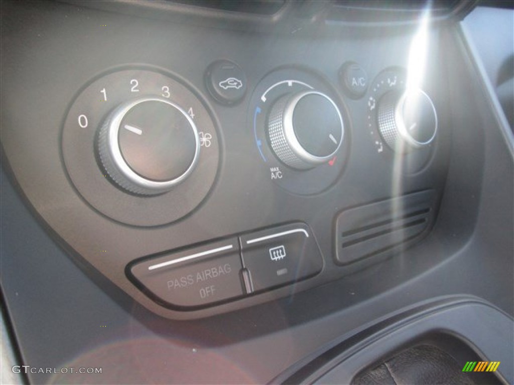 2014 Escape S - Ingot Silver / Charcoal Black photo #11