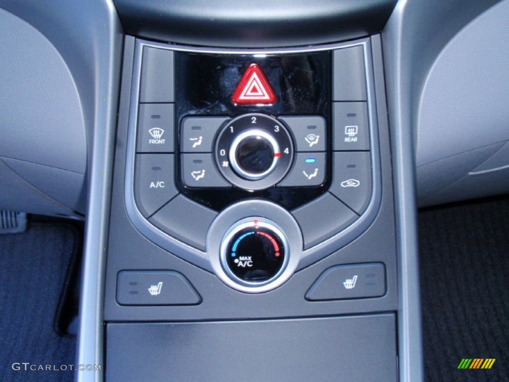 2014 Hyundai Elantra SE Sedan Controls Photo #89743072