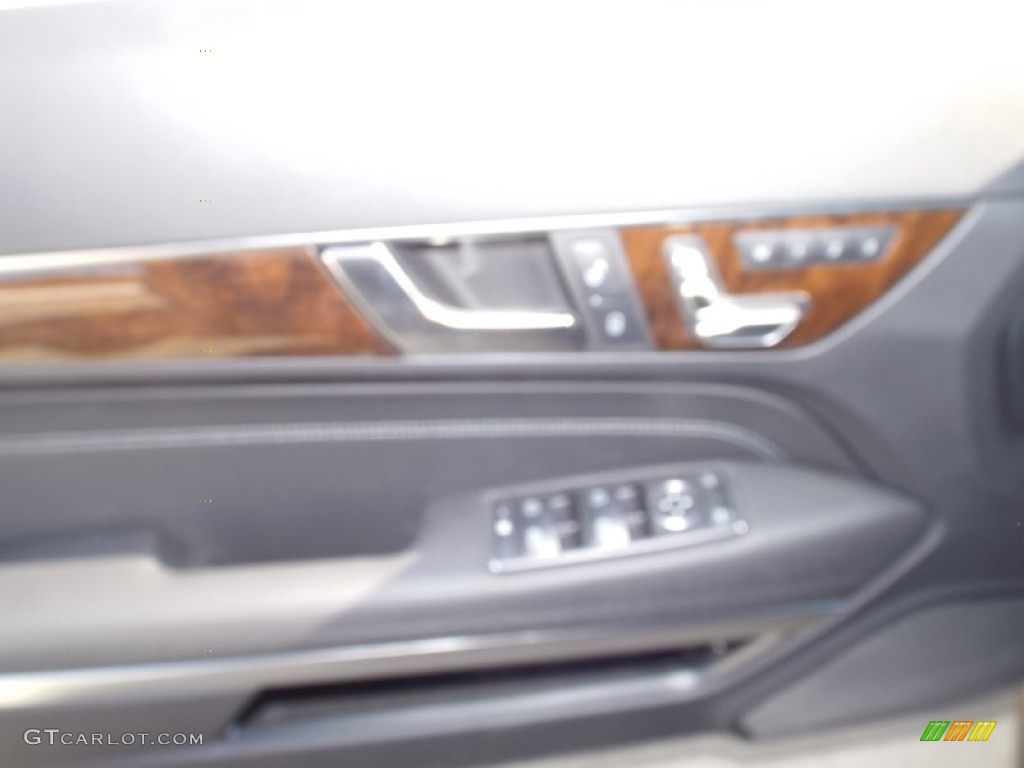 2014 E 550 Coupe - Black / Black photo #6