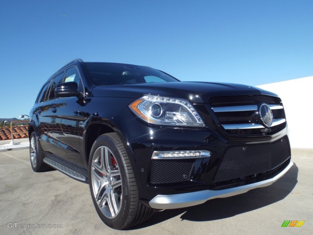 2014 Mercedes-Benz GL 63 AMG 4Matic Exterior Photos