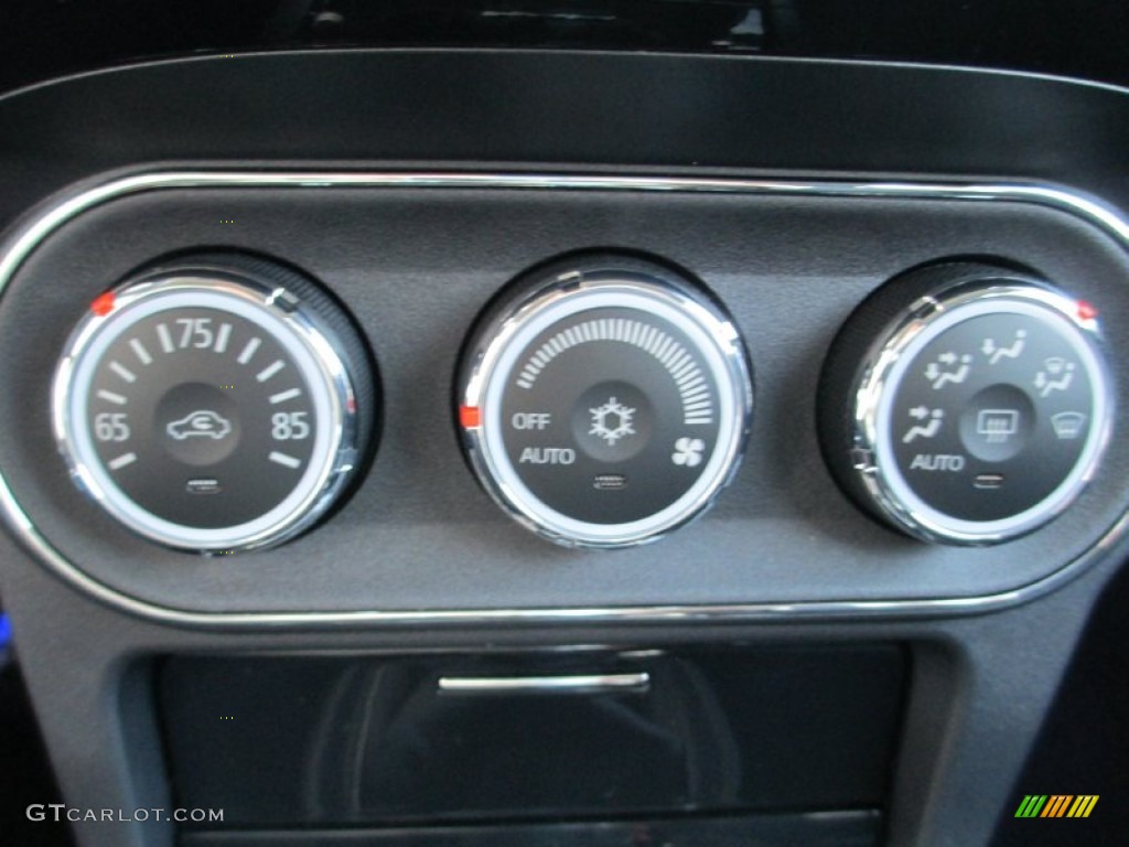 2014 Mitsubishi Lancer GT Controls Photo #89748118