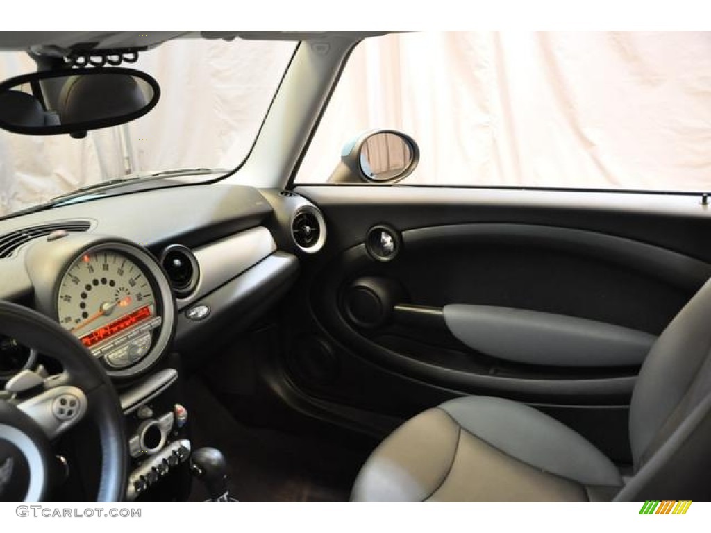 2007 Cooper Hardtop - Oxygen Blue / Grey/Carbon Black photo #30