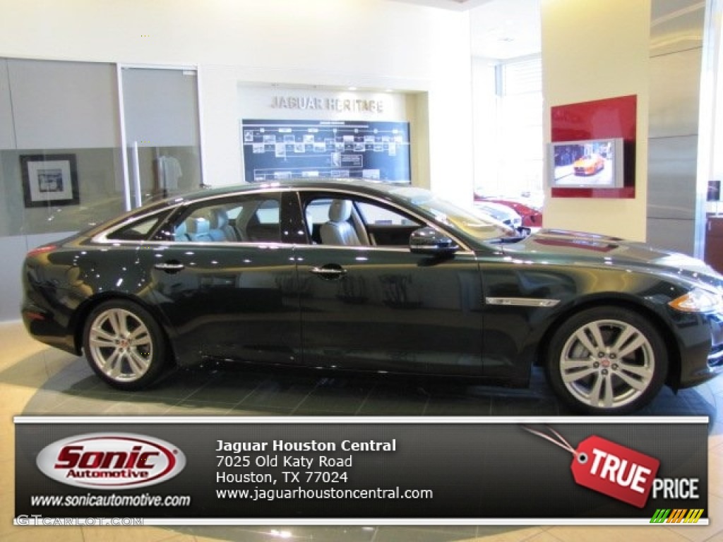 2014 XJ XJL Portfolio - British Racing Green Metallic / Ivory photo #1