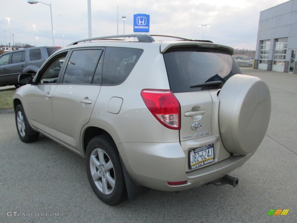 2006 RAV4 Limited 4WD - Beige Metallic / Ash photo #16