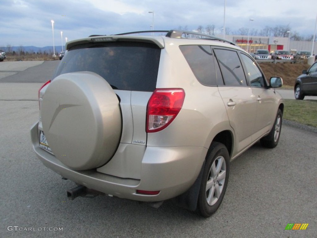 2006 RAV4 Limited 4WD - Beige Metallic / Ash photo #17