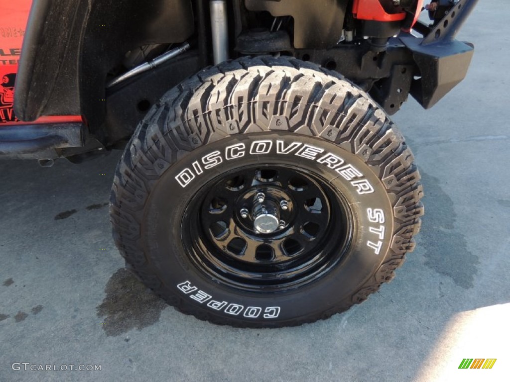 2013 Jeep Wrangler Unlimited Moab Edition 4x4 Custom Wheels Photos