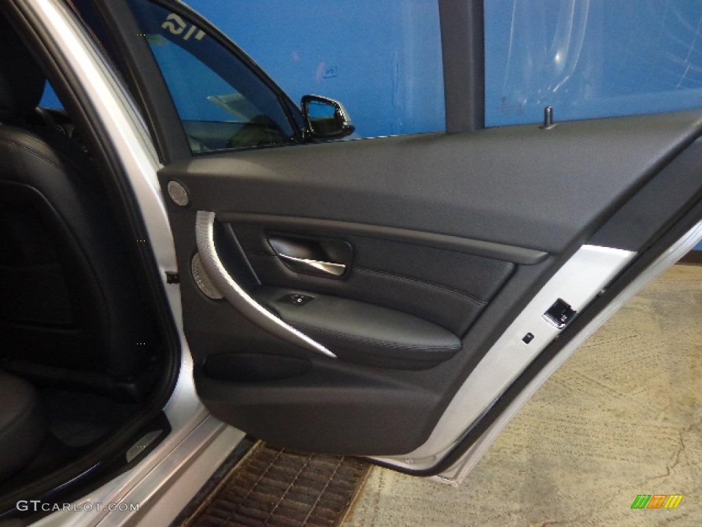 2014 3 Series 335i xDrive Sedan - Glacier Silver Metallic / Black photo #25