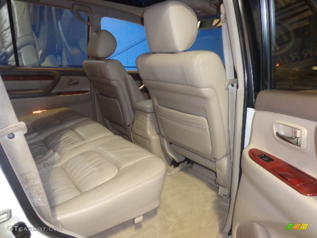 2002 LX 470 - Golden Pearl / Ivory photo #18
