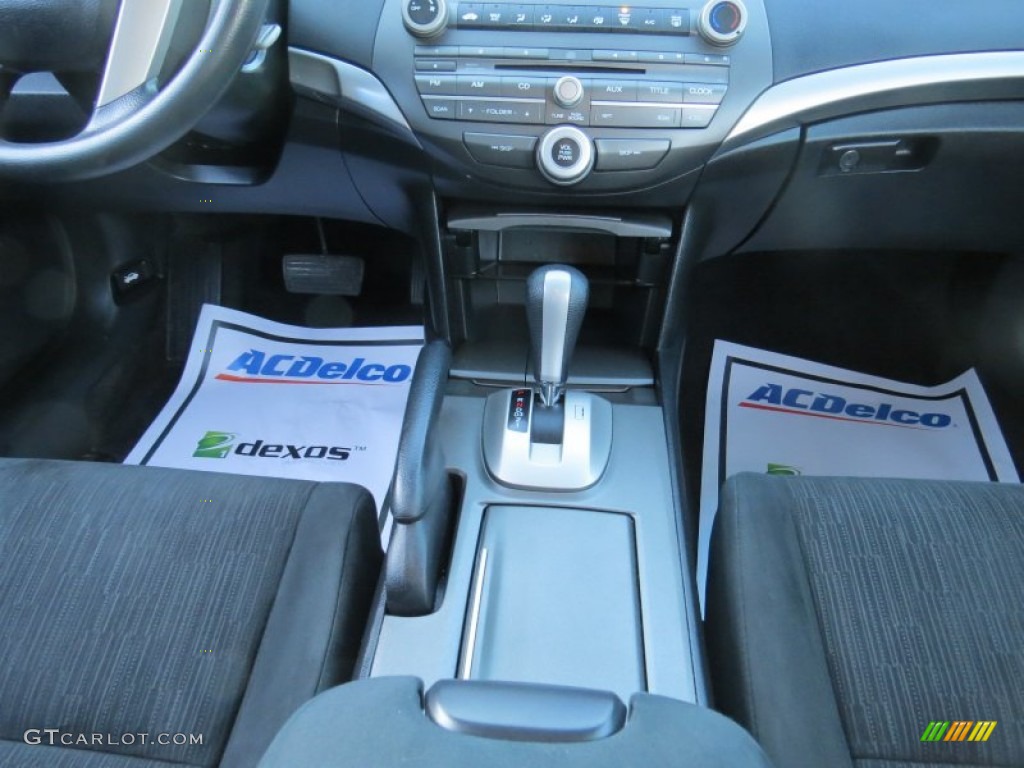 2011 Accord LX-P Sedan - Celestial Blue Metallic / Black photo #17