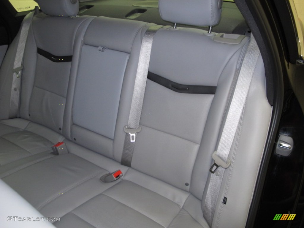 2013 Cadillac XTS Luxury AWD Rear Seat Photo #89767360