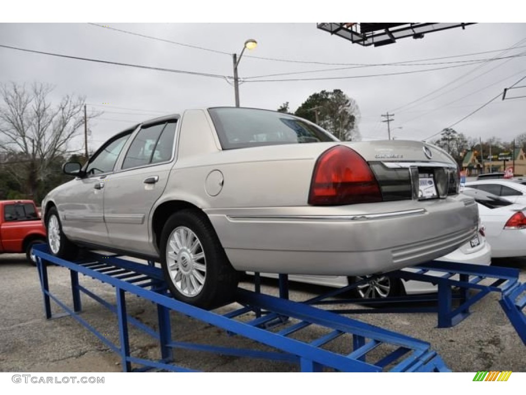 2009 Grand Marquis LS Ultimate Edition - Smokestone Metallic / Medium Light Stone photo #7