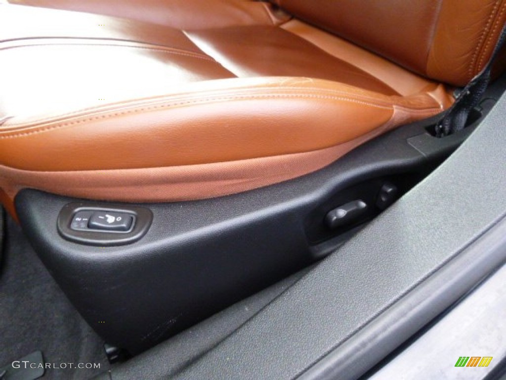2009 Aura XR V6 - Carbon Flash Metallic / Morocco Brown photo #15