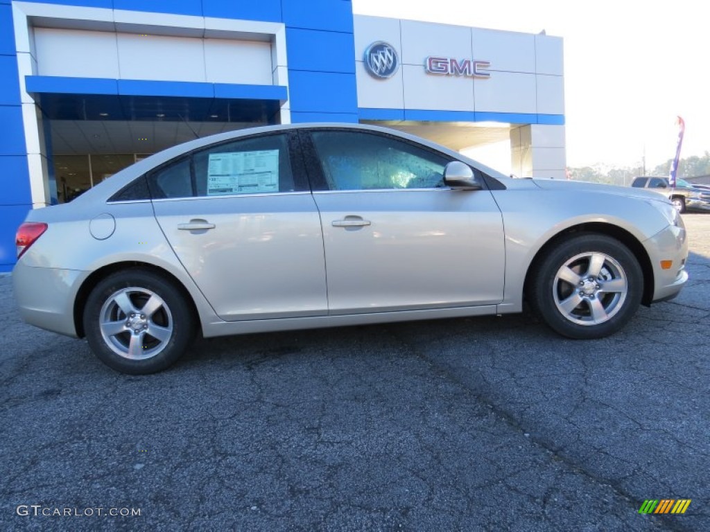 2014 Cruze LT - Champagne Silver Metallic / Medium Titanium photo #8