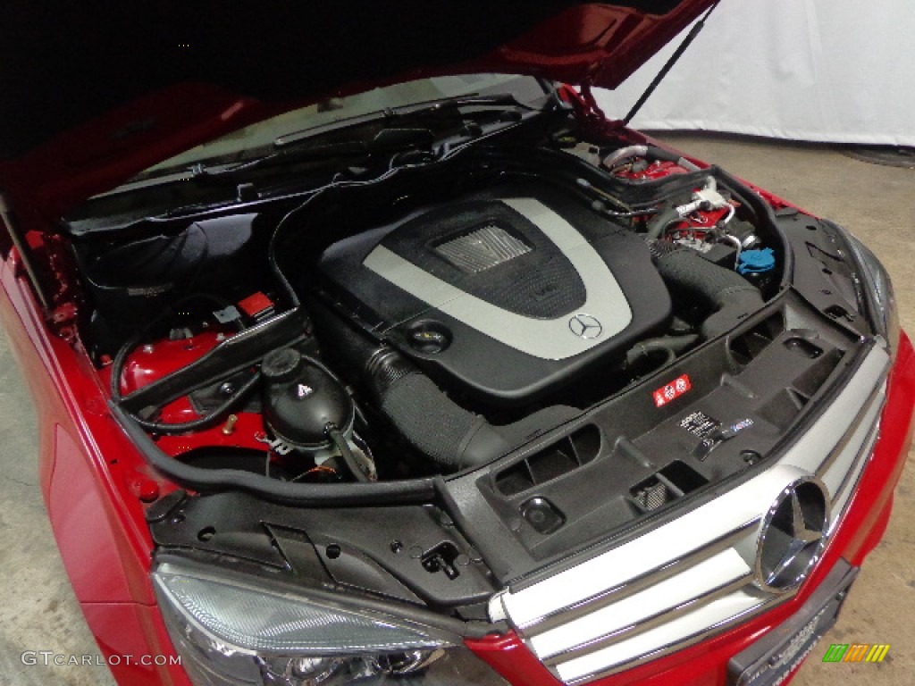 2011 Mercedes-Benz C 300 Sport 4Matic Engine Photos