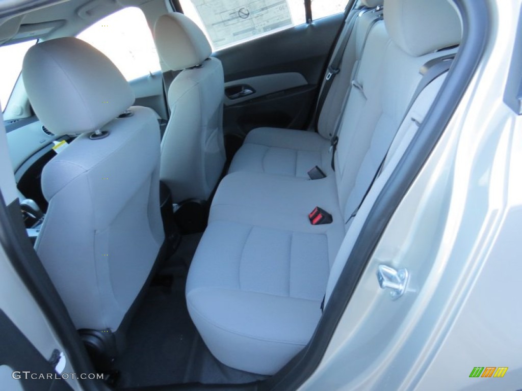 2014 Cruze LT - Champagne Silver Metallic / Medium Titanium photo #12