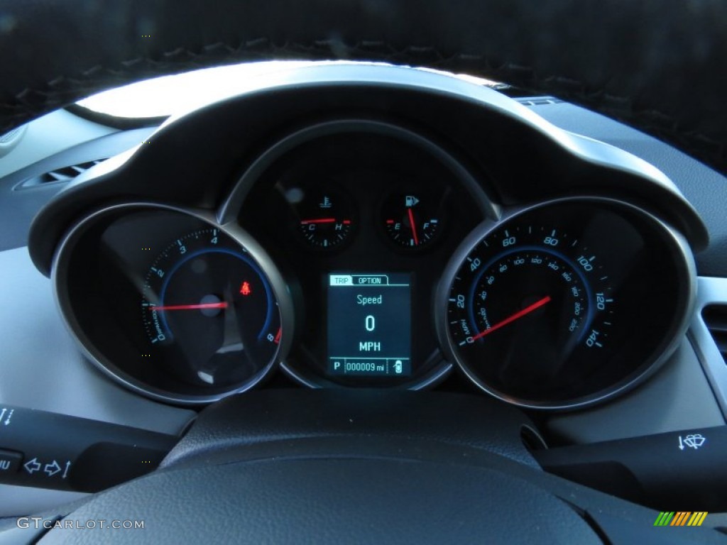 2014 Cruze LT - Champagne Silver Metallic / Medium Titanium photo #14