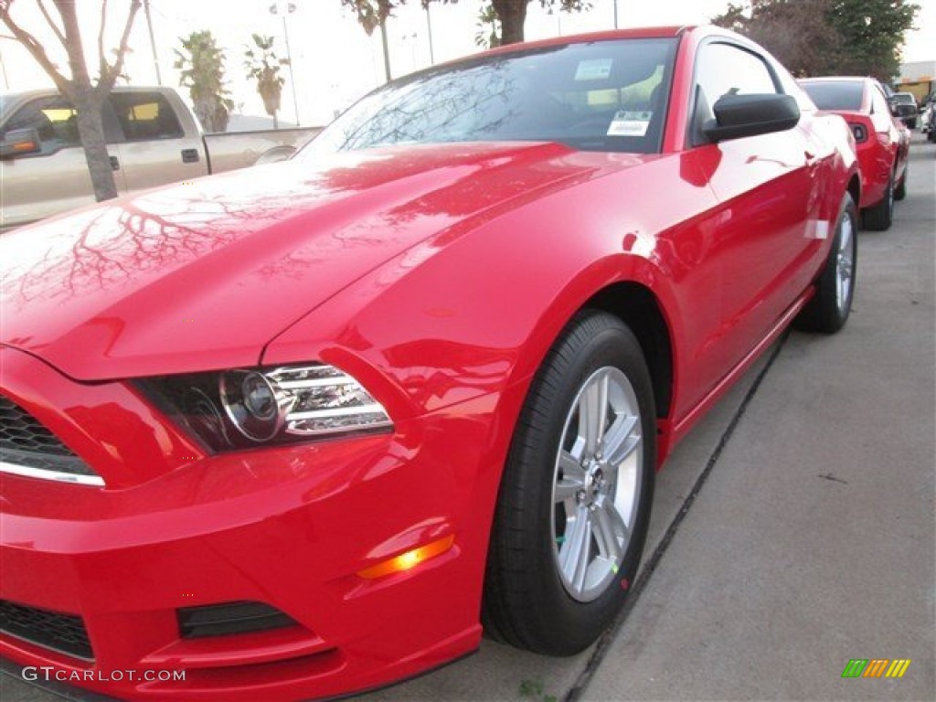 2014 Mustang V6 Coupe - Race Red / Charcoal Black photo #17