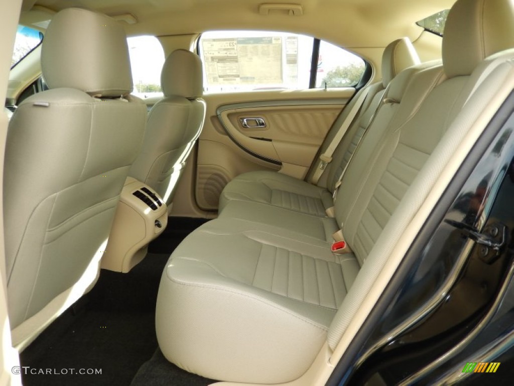 Dune Interior 2014 Ford Taurus SE Photo #89776019