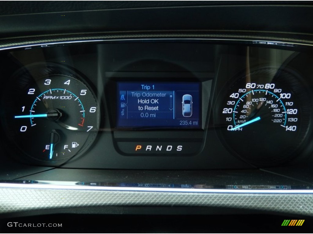 2014 Ford Taurus SE Gauges Photo #89776070