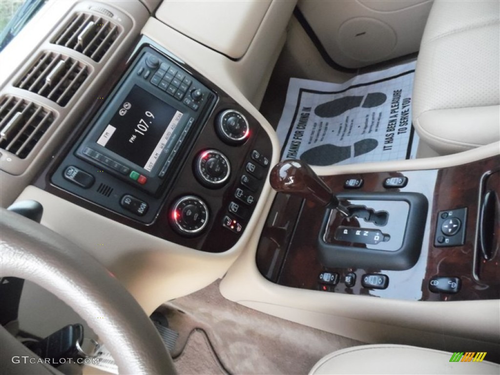 2003 ML 500 4Matic - Alabaster White / Borneo/Java photo #16