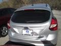 Ingot Silver - Focus SE Hatchback Photo No. 6