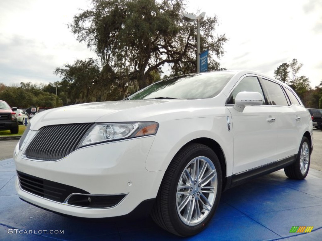 White Platinum 2014 Lincoln MKT EcoBoost AWD Exterior Photo #89778197